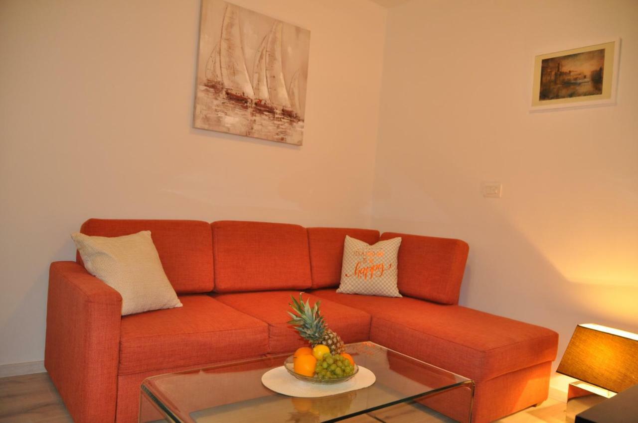Sealight Apartman *